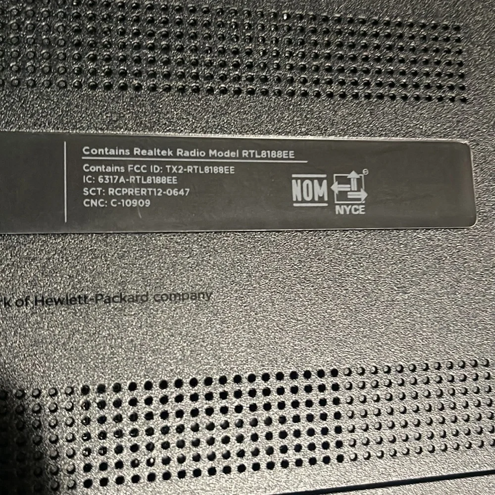 HP 15-F010 wm Notebook PC